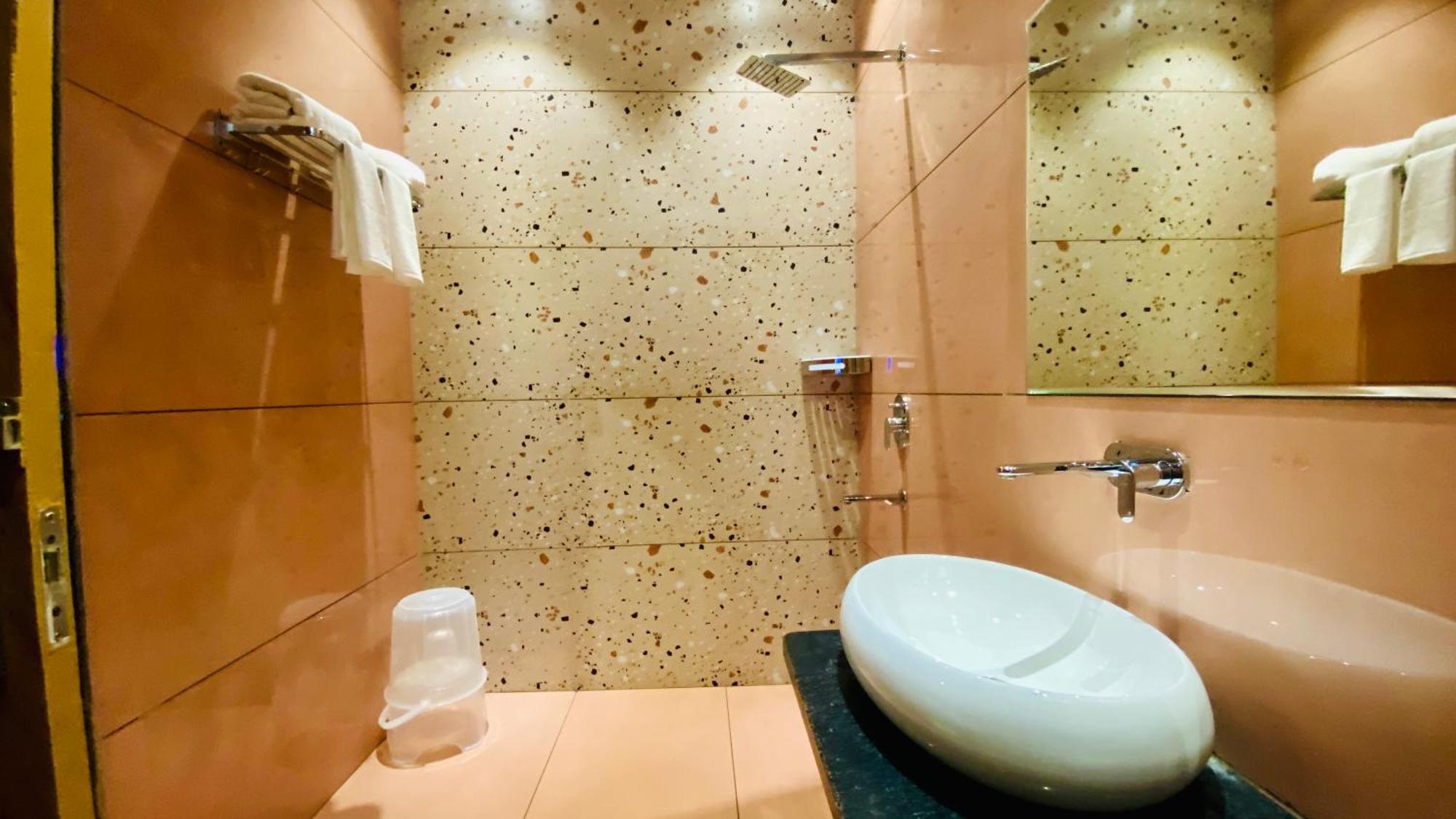 Anantara Club And Resort, Ujjain Zewnętrze zdjęcie